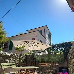 la-casetta-con-giardino.hotelitalianriviera.com/
