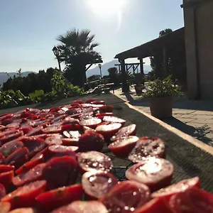Donna Giovanna Bed & Breakfast